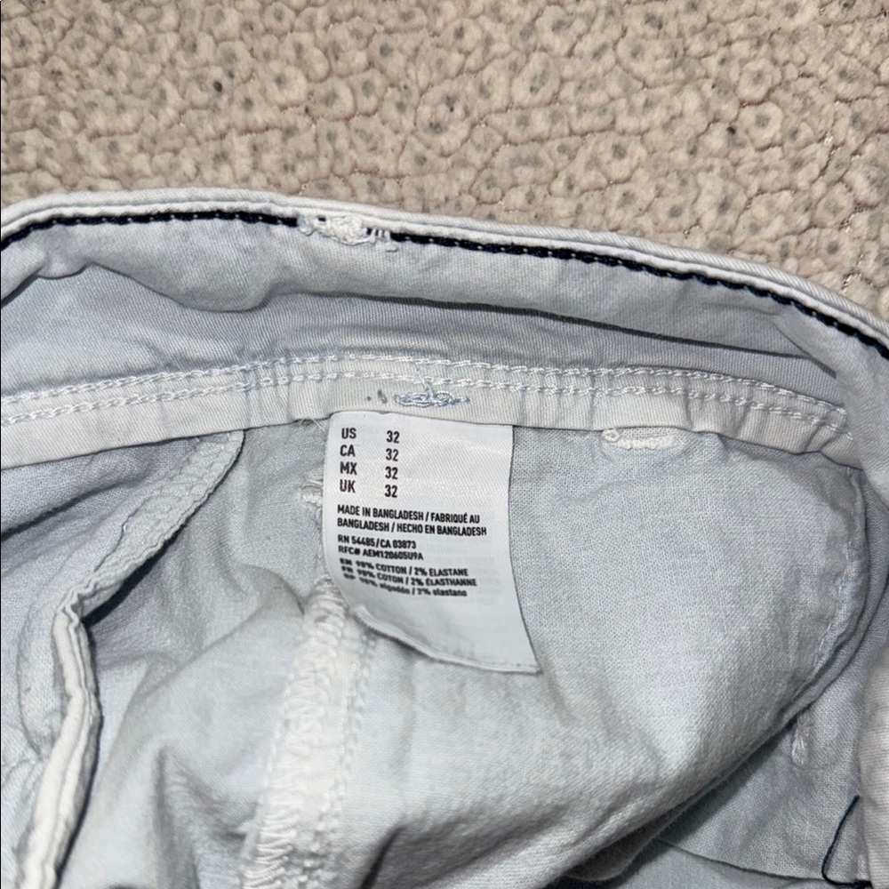 American Eagle Outfitters Gray Flat Front Shorts - Picture 3 of 5